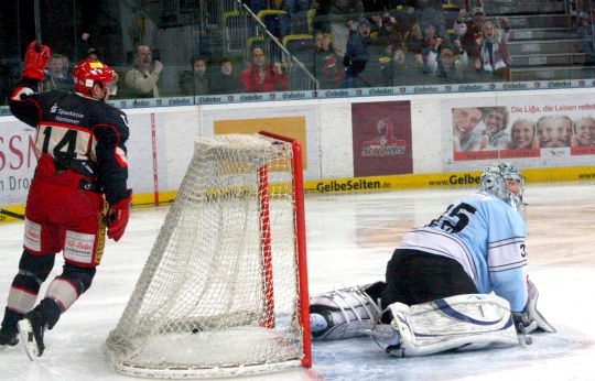 Scorpions070310   036.jpg